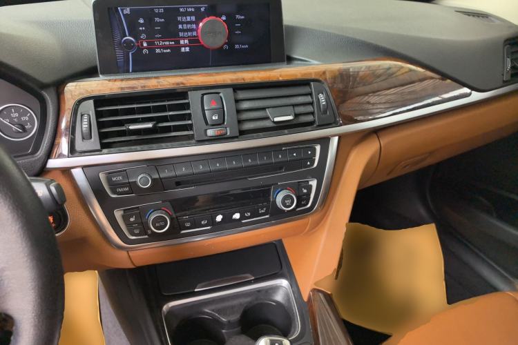 Used BMW 3 Series 2013 320Li Luxury Design Package