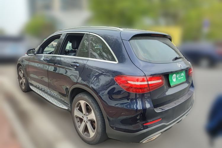 Used Mercedes-Benz GLC 2017 GLC 260 4MATIC Luxury Model