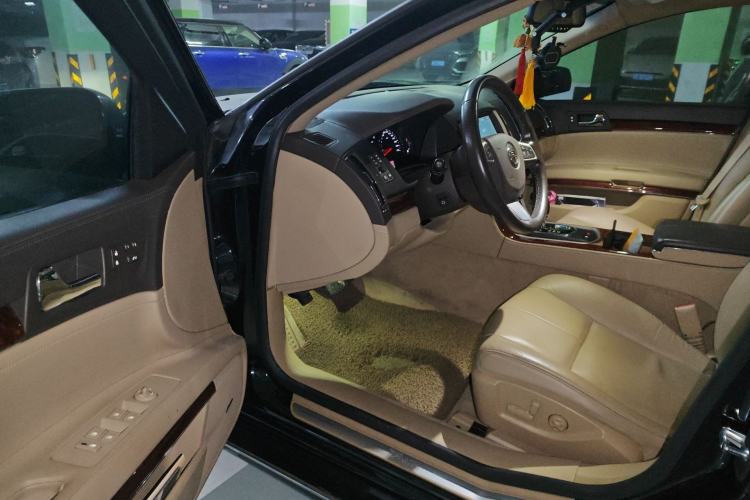 Used Cadillac SLS Seville 2012 2.0T Comfort Model
