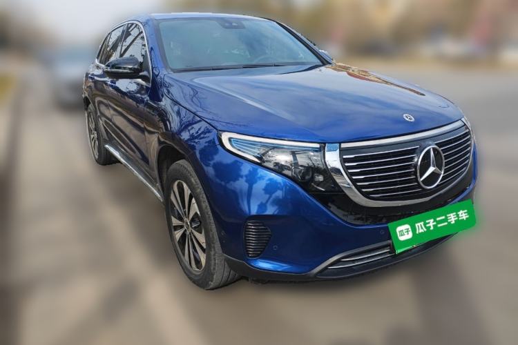 Used Mercedes-Benz EQC 2021 EQC 350 4MATIC Front Right 45 Deg