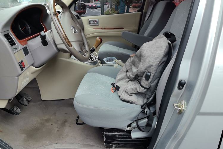 Used Foton MP-X E 2014 2.0L Wealth Express Comfort Edition Basic Configuration Short Wheelbase with 4G63 Engine