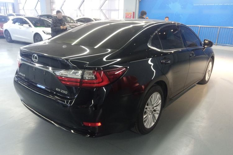 Used Lexus ES 2016 250 Midnight Special Limited Edition
