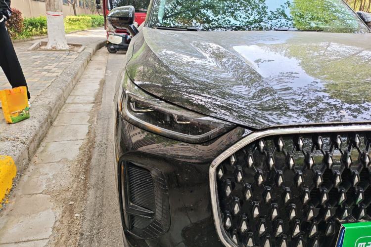 Used Chery Tiggo 8 L 2024 2.0T Two-Wheel Drive Luxury Edition 5 Seats
