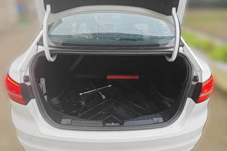 Used Ford Escort 2015 1.5L Manual Comfort Model
