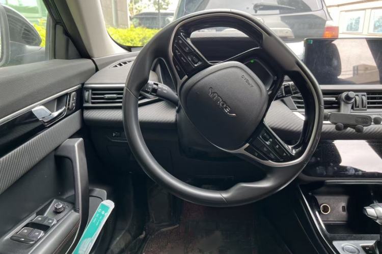 Used Dongfeng Aeolus Yixuan GS 2020 230T Automatic Black Samurai Edition