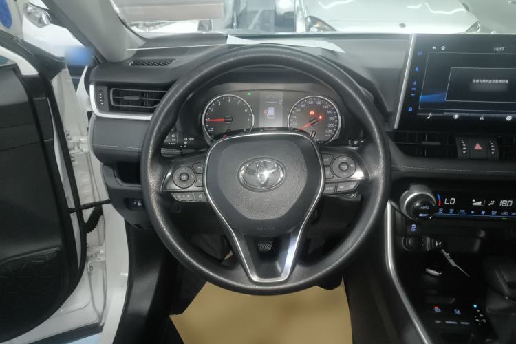 Used Toyota Wildlander 2020 2.0L CVT Two-Wheel Drive Luxury Edition Steering Wheel