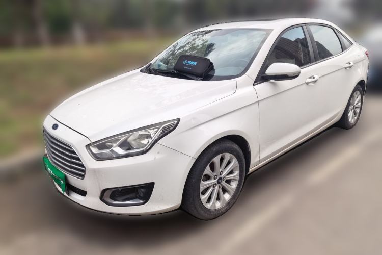 Used Ford Escort 2015 1.5L Automatic Fashion Model