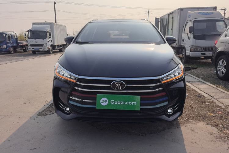 Used BYD Song MAX 2018 1.5T Automatic Smart Connect Luxury 6-Seater
