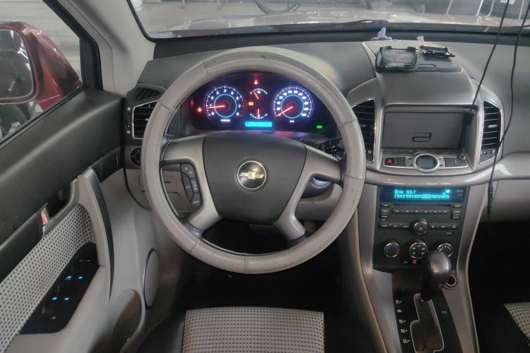 Used Chevrolet Captiva 2012 2.4L Two-Wheel Drive City Edition 5 Seats
