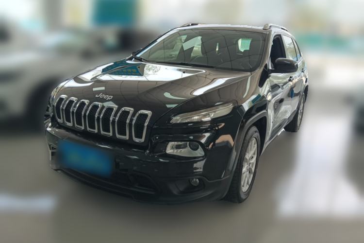Used Jeep Cherokee 2016 2.0L Superior Edition