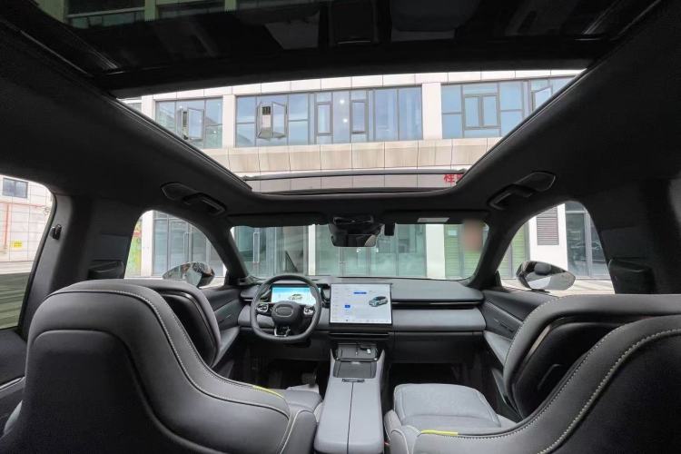 Used Lynk & Co 08 EM-P 2023 220km All-Wheel-Drive Performance Halo