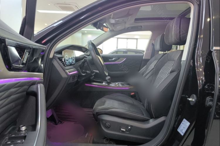 Used Hongqi HS5 2022 Revised Version 2.0T Smart Connect Flagship Edition Driver Seat