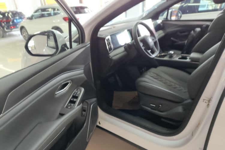 Used BYD Song L DM-i 2025 Intelligent Driving Version 112 km Beyond-Range Type
