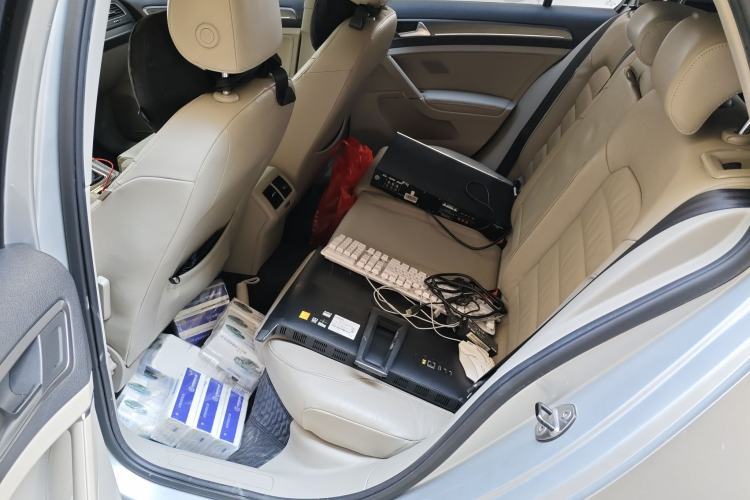 Used Volkswagen Golf 2014 1.4TSI Automatic Luxury Model
