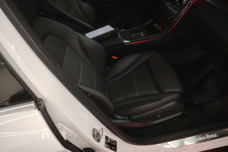 Used Mercedes-Benz GLC 2022 GLC 300 L 4MATIC Dynamic Model