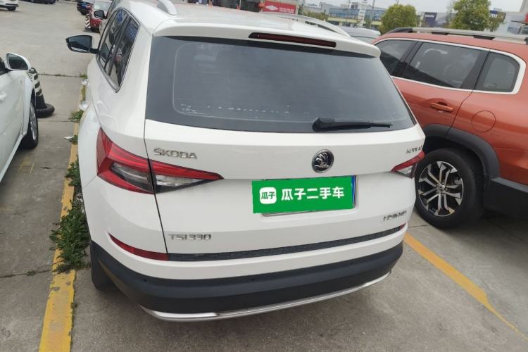 Used Skoda Kodiaq 2017 TSI330 7-Seater Two-Wheel-Drive Luxury Edition Rear