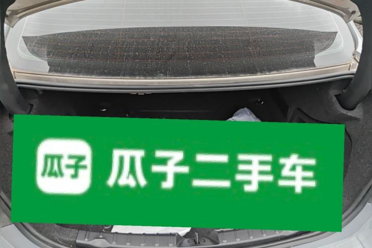 Used BMW 3 Series 2016 320Li Fashion Model Trunk