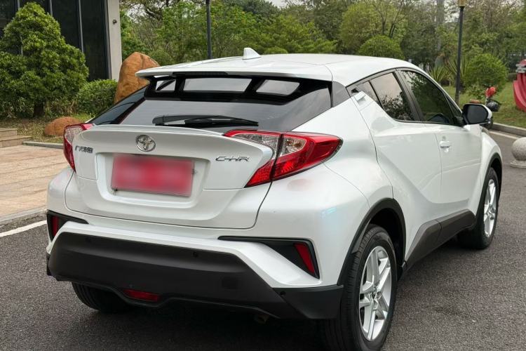 Used Toyota C-HR 2022 2.0L Comfort Edition Exterior 3
