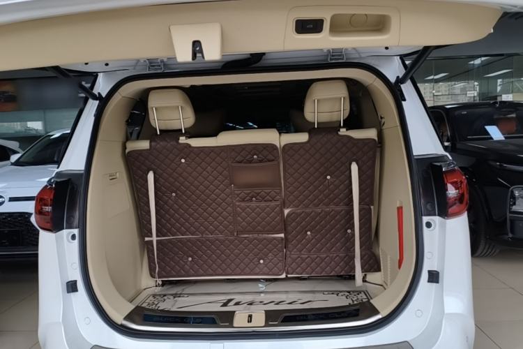 Used Buick GL8 2023 ES Lu Zun Deluxe Model