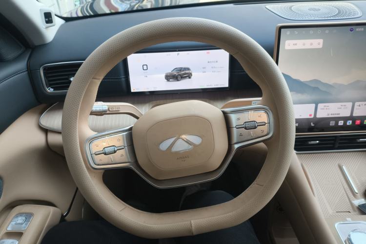 Used Chery T11 2026 Model 220 All-Wheel Drive Family Fun Edition