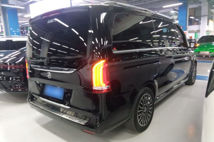 Used Mercedes-Benz V-Class 2018 V 260 Prestige Edition China VI