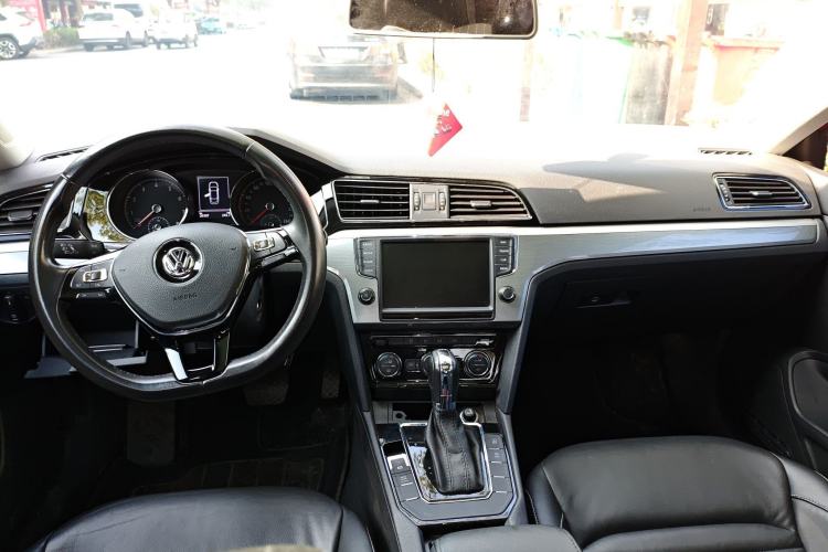 Used Volkswagen Lamando 2018 280TSI DSG Comfort Edition