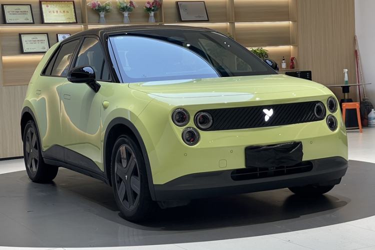 Used firefly 2025 Free Edition
