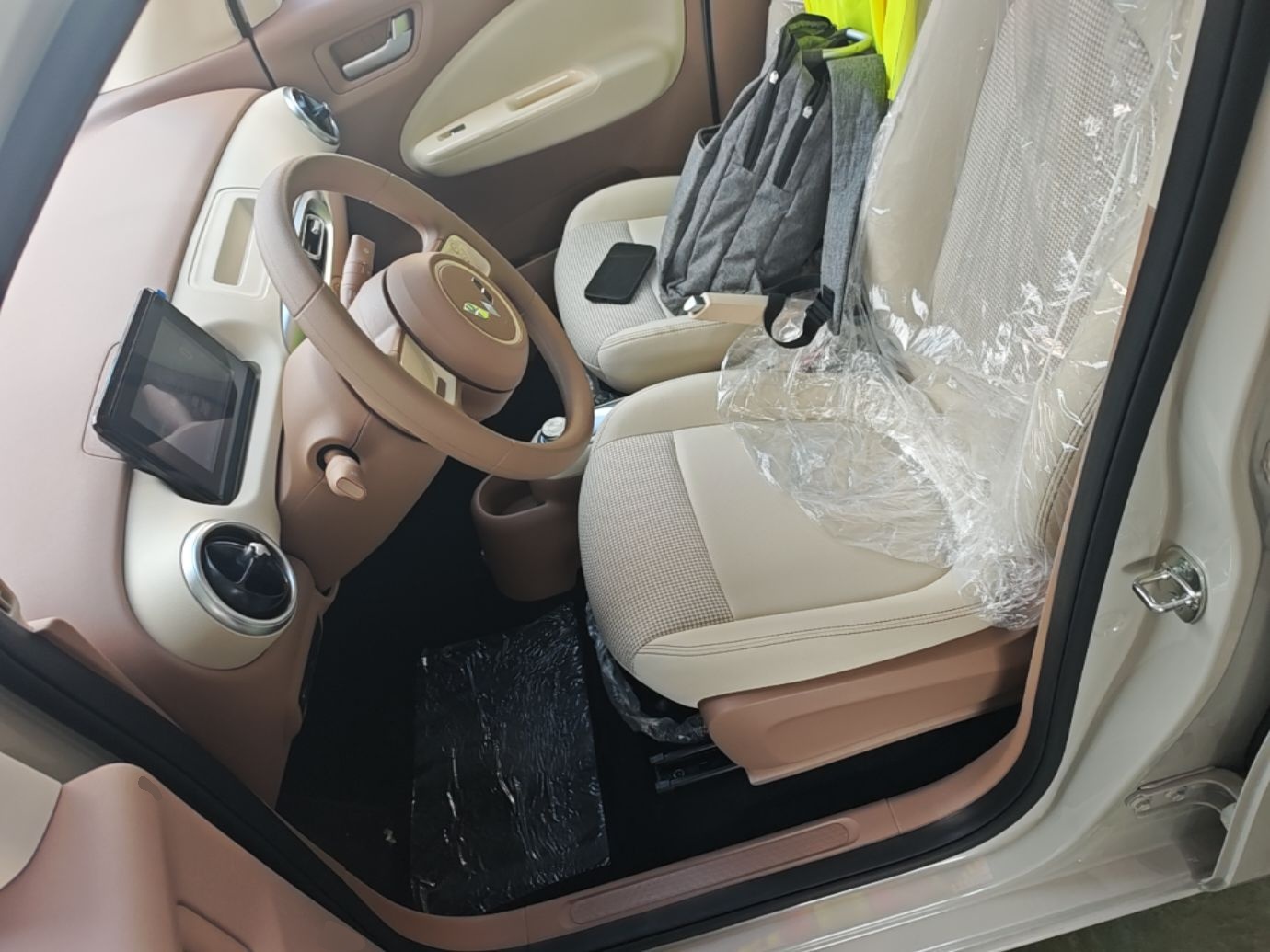 Vordere Reihe im Auto