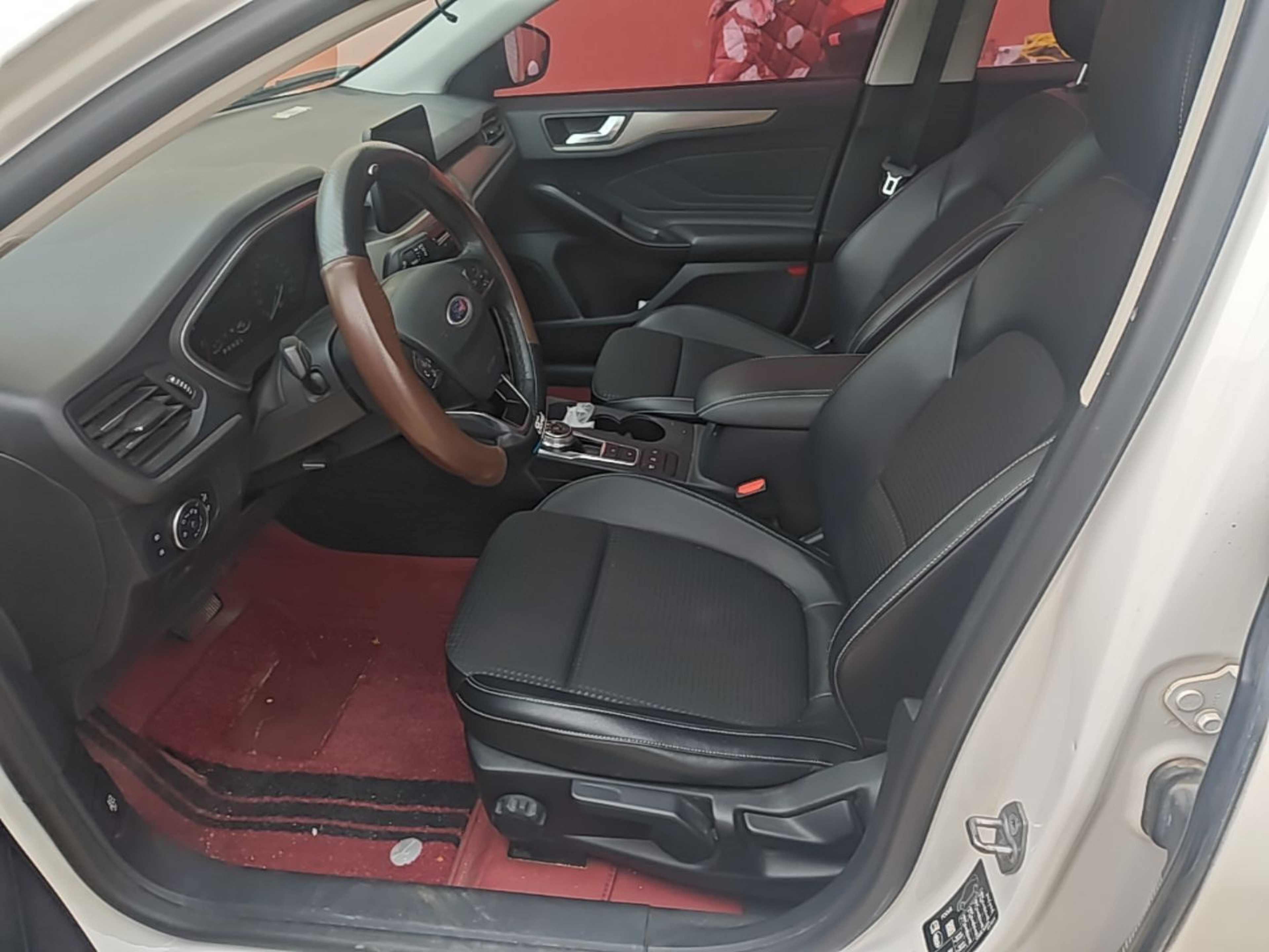 Avant de la voiture