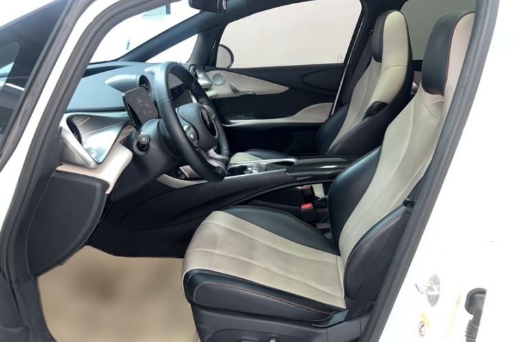 Used BYD Dolphin 2024 Honor Edition 420km Fashion Version
