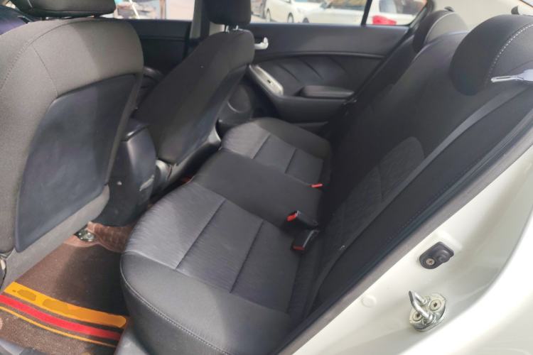 Used Kia K3 2015 1.6L Automatic GL
