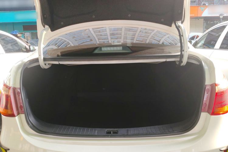 Used Dongfeng Aeolus E70 2023 Revised PRO Smart Drive Version
