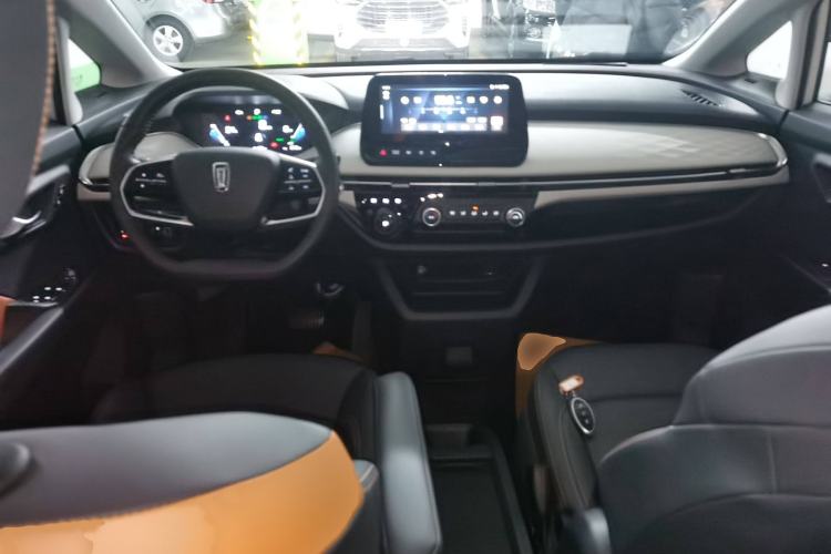 Used Bestune NAT 2023 PRO Comfort Travel Edition 419km Interior 2