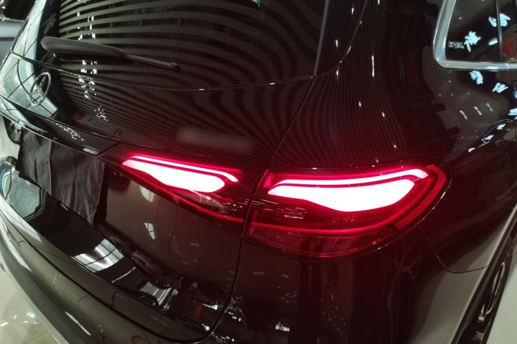 Used Mercedes-Benz GLC 2024 GLC 260 L 4MATIC Dynamic Edition 5-seater