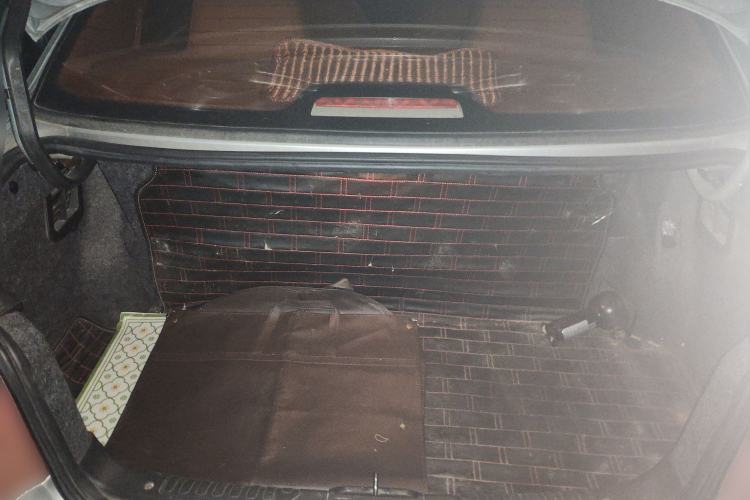 Used Citroen Elysee 2013 Sedan Classic 1.6L Manual Tech Model CNG
