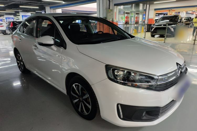 Used Citroen C4 Sega 2018 230THP Automatic Luxury Version Front Right 45 Deg