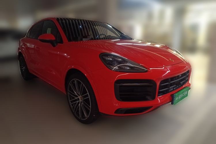 Used Porsche Cayenne 2020 Cayenne S Coupé 2.9T Front Right 45 Deg