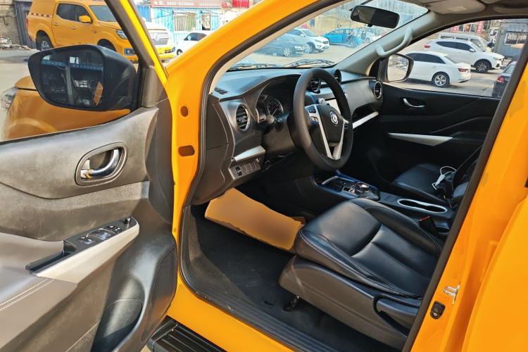 Used Dongfeng Ruichi 6 2022 Bucket Flagship Edition Driver Seat