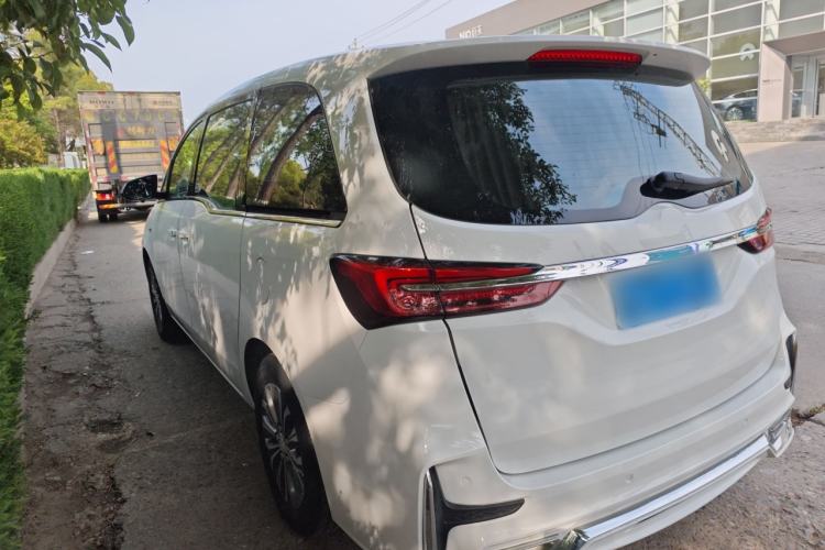 Used Buick GL8 2022 Land Cruiser Executive Class 652T Comfort Model