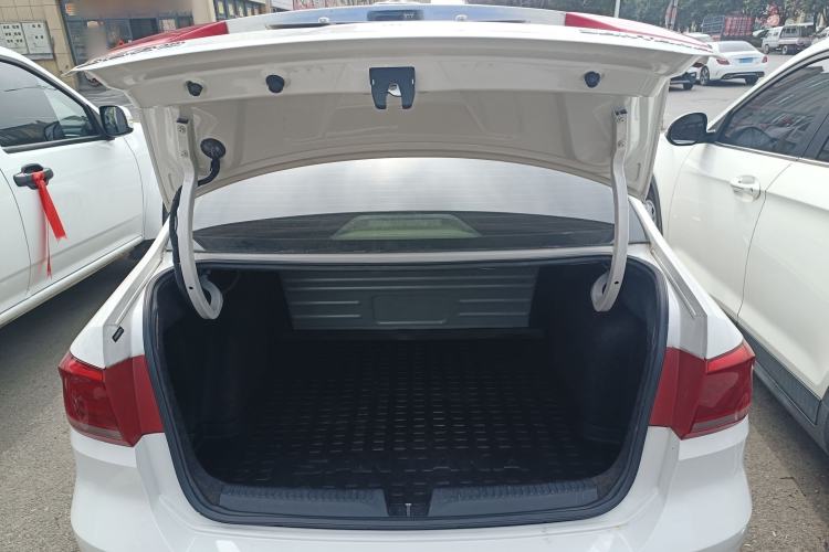 Used Volkswagen Santana 2013 1.4L Manual Comfort Edition