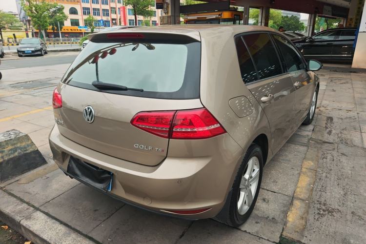 Used Volkswagen Golf 2015 1.4TSI Automatic Comfort Model Rear Right 45 Deg