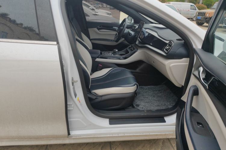 Used BYD Qin PLUS 2021 EV 400KM Luxury Model
