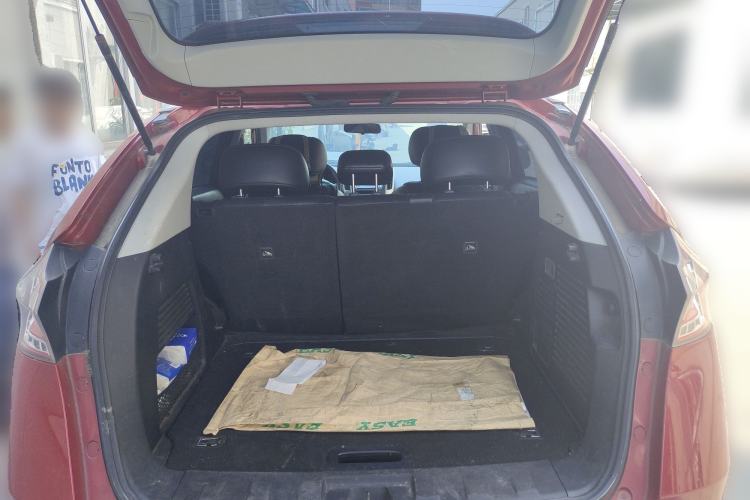 Used Luxgen U6 SUV 2015 1.8T Enhanced Charm Edition
