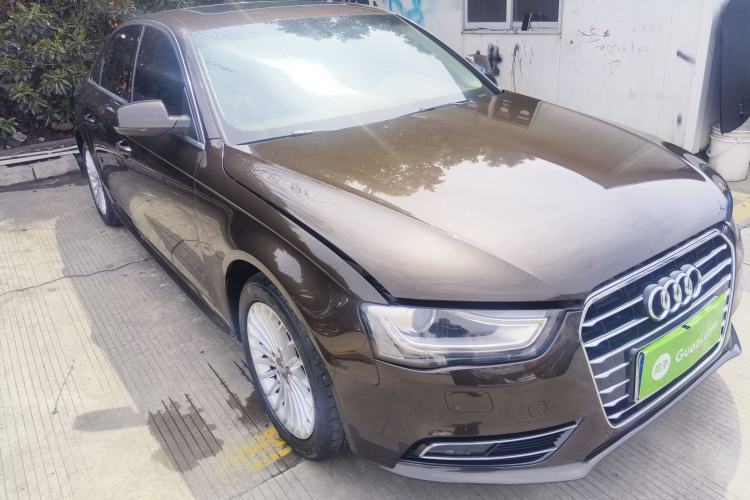 Used Audi A4L 2016 35 TFSI Collector's Edition Automatic Standard Model
