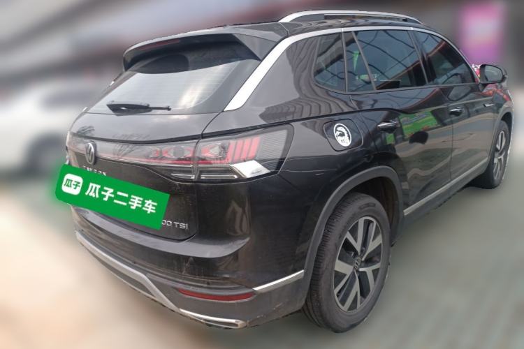 Used Volkswagen Tayron 2023 300TSI Two-Wheel-Drive Luxury Plus Advanced Edition
