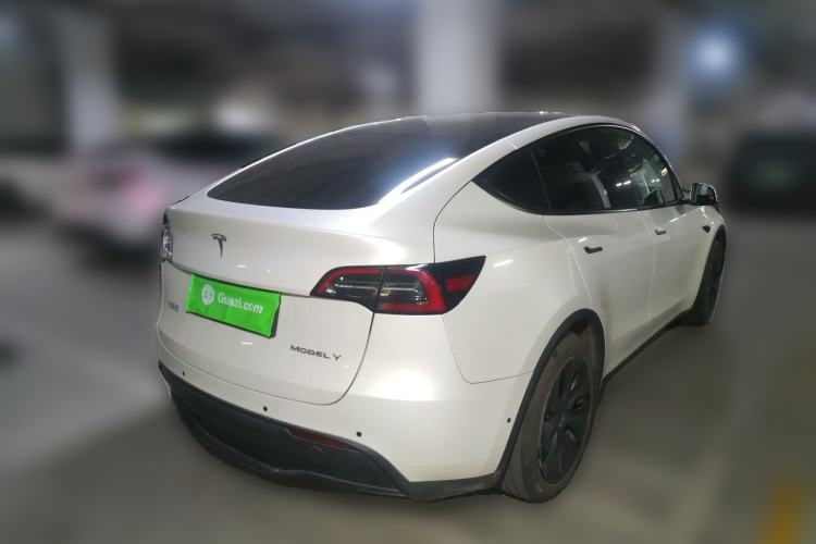 Used Tesla Model Y 2023 Rear-Wheel-Drive Version Rear Right 45 Deg