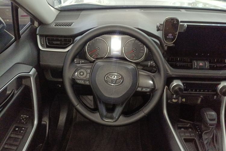 Used Toyota Wildlander 2023 2.0L CVT Two-Wheel Drive Leading Edition Steering Wheel