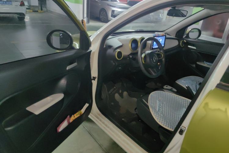 Used ORA Black Cat 2021 301 km Basic Version
