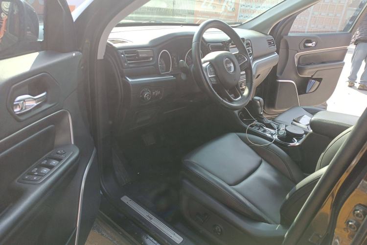 Used Jeep Grand Commander 2018 2.0T Four-Wheel Drive Premium Navigation Version China V

