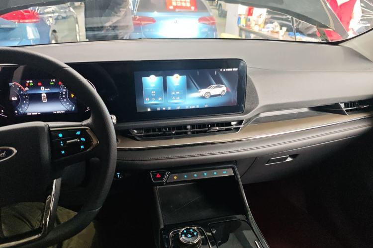 Used Ford Equator Sport 2023 EcoBoost 170 Elite Model